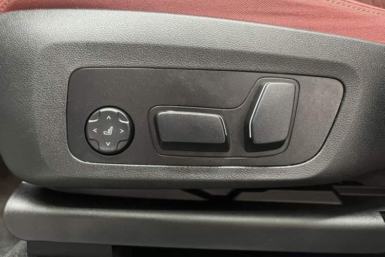 Used BMW X3 2023 Restyled xDrive30i Leading Edition M Night Sky Package Interior 8