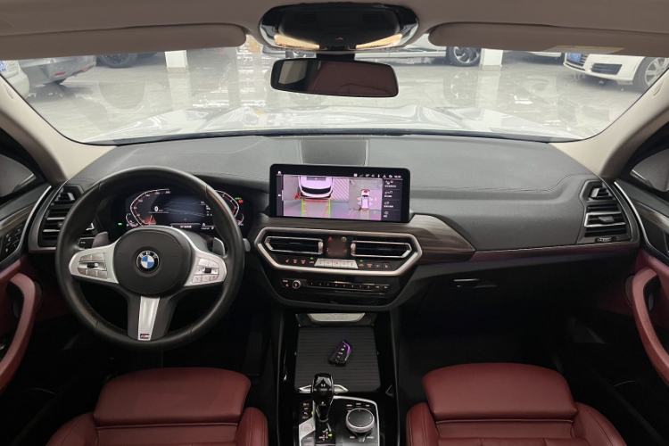 Used BMW X3 2023 Restyled xDrive30i Leading Edition M Night Sky Package Interior 9
