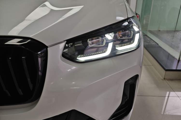 Used BMW X3 2023 xDrive30i Luxury Edition M Night Sky Package Left Front Headlight