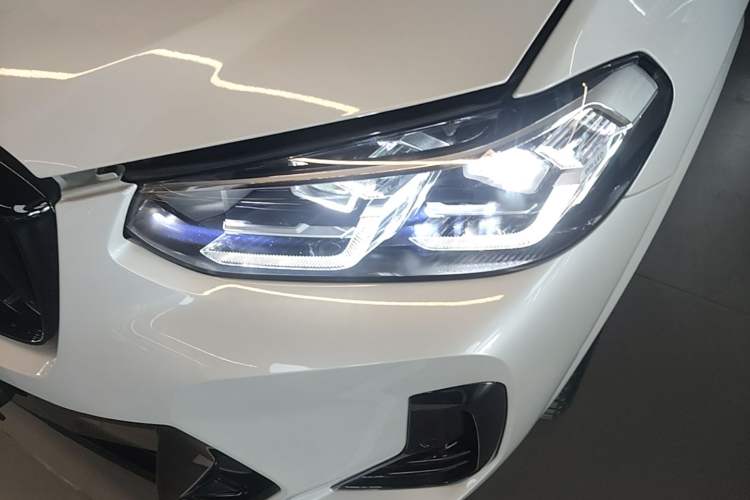Used BMW X3 2023 xDrive30i Leading Model M Night Edition Package Left Front Headlight