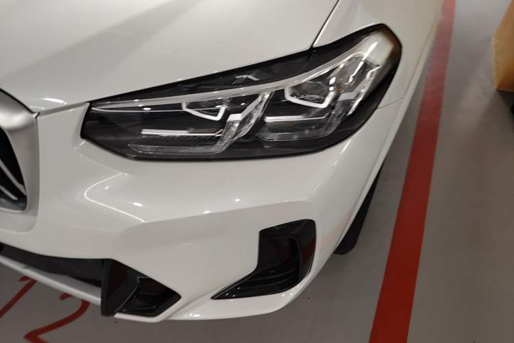 Used BMW X3 2023 xDrive25i M Sport Package Left Front Headlight