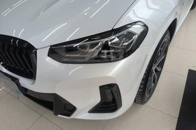 Used BMW X3 2023 Restyled xDrive30i Leading Edition M Night Sky Package Left Front Headlight