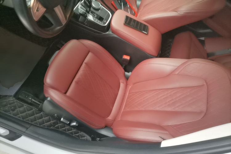 Used BMW X3 2023 xDrive30i Leading Model M Night Edition Package Left Front Seat