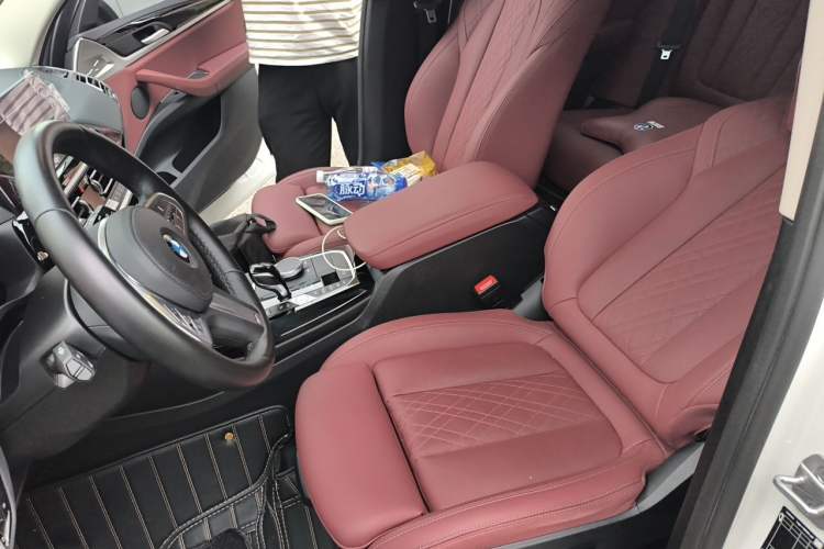 Used BMW X3 2023 xDrive25i M Sport Package Left Front Seat