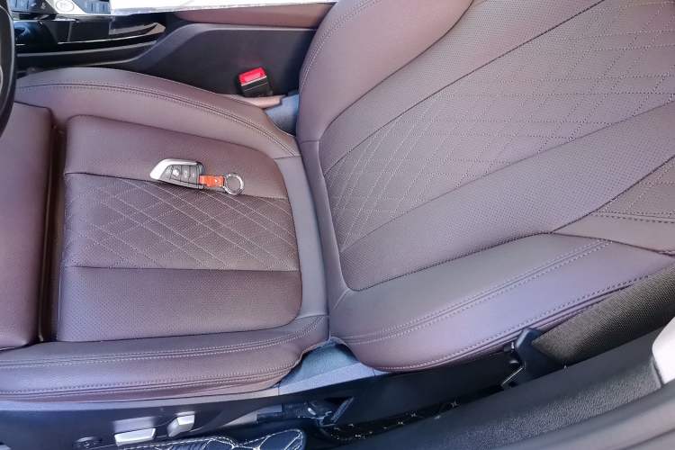 Used BMW X3 2023 xDrive30i Leading Model M Night Edition Package Left Front Seat