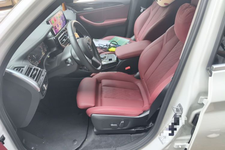 Used BMW X3 2023 xDrive25i M Sport Package Left Front Seat