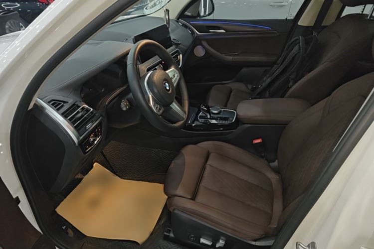 Used BMW X3 2023 xDrive30i Leading Model M Night Edition Package Left Front Seat