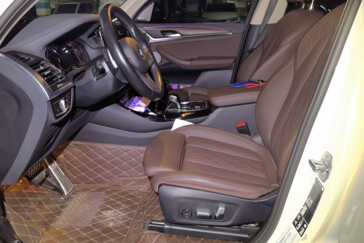 Used BMW X3 2023 xDrive30i Leading Model M Night Edition Package Left Front Seat