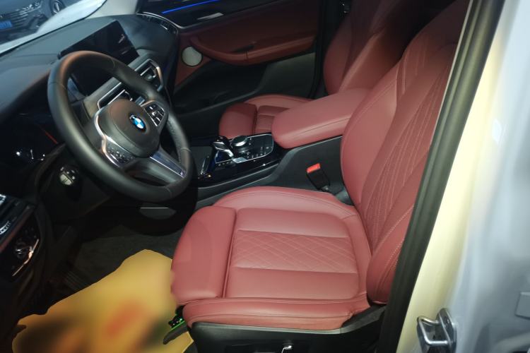Used BMW X3 2023 Restyled xDrive30i Leading Edition M Night Sky Package Left Front Seat