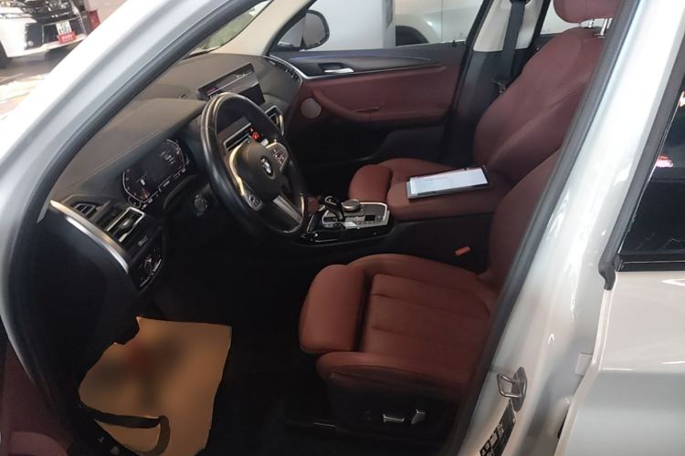 Used BMW X3 2023 xDrive30i Leading Model M Night Edition Package Left Front Seat