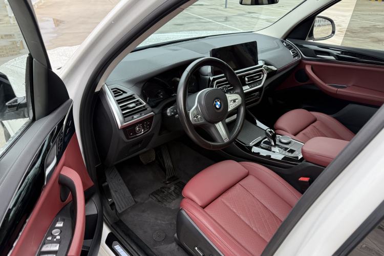 Used BMW X3 2023 xDrive25i M Sport Package Left Front Seat