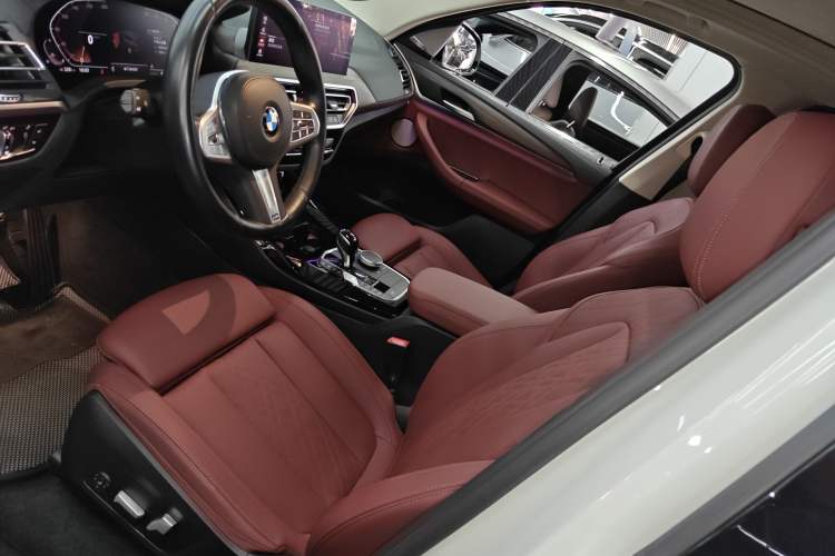 Used BMW X3 2023 xDrive30i Leading Model M Night Edition Package Left Front Seat