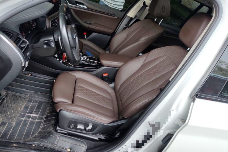 Used BMW X3 2023 xDrive30i Leading Model M Night Edition Package Left Front Seat