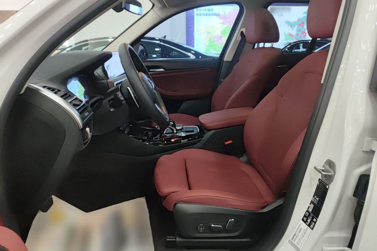 Used BMW X3 2023 Restyled xDrive30i Leading Edition M Night Sky Package Left Front Seat