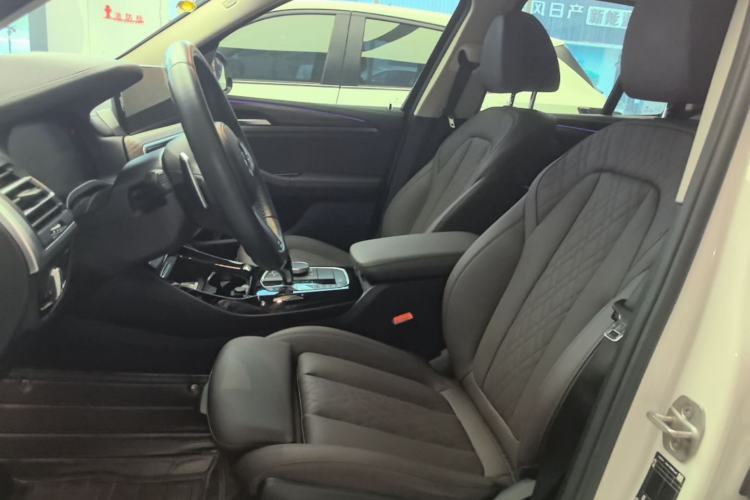 Used BMW X3 2023 Restyled xDrive30i Leading Edition M Night Sky Package Left Front Seat