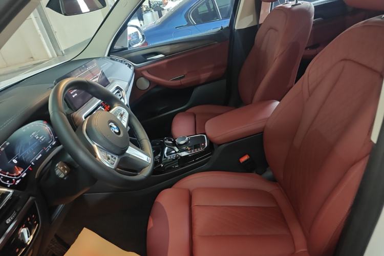 Used BMW X3 2023 Restyled xDrive30i Leading Edition M Night Sky Package Left Front Seat