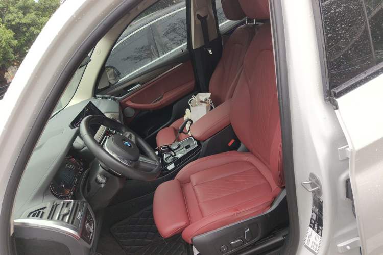 Used BMW X3 2023 Restyled xDrive30i Leading Edition M Night Sky Package Left Front Seat