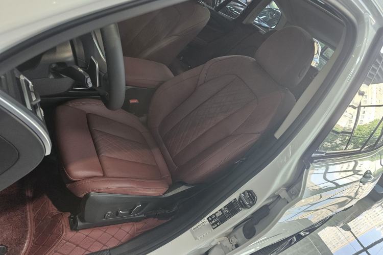 Used BMW X3 2023 Restyled xDrive30i Leading Edition M Night Sky Package Left Front Seat
