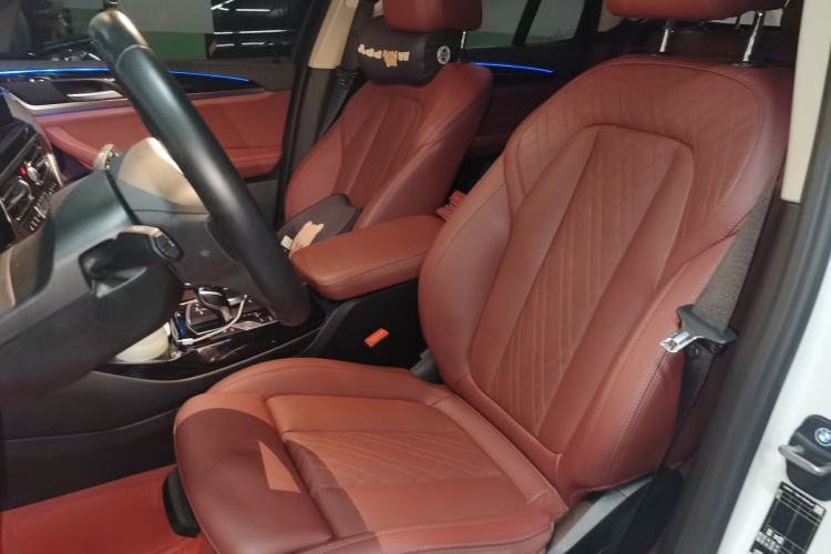 Used BMW X3 2023 xDrive25i M Sport Package Left Front Seat