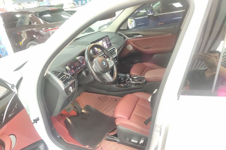 Used BMW X3 2023 xDrive30i Leading Model M Night Edition Package Left Front Seat