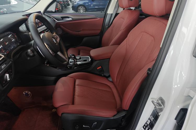 Used BMW X3 2023 Restyled xDrive30i Leading Edition M Night Sky Package Left Front Seat