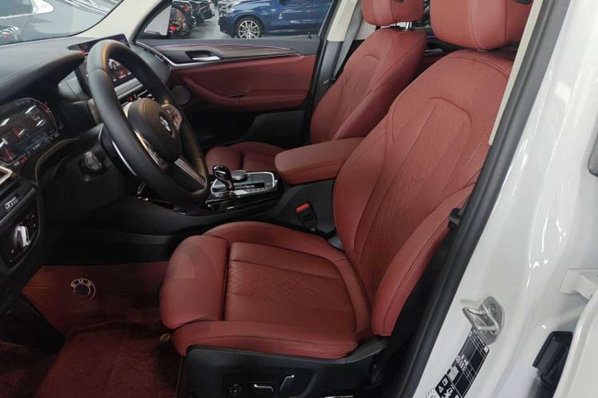 Used BMW X3 2023 Restyled xDrive30i Leading Edition M Night Sky Package Left Front Seat