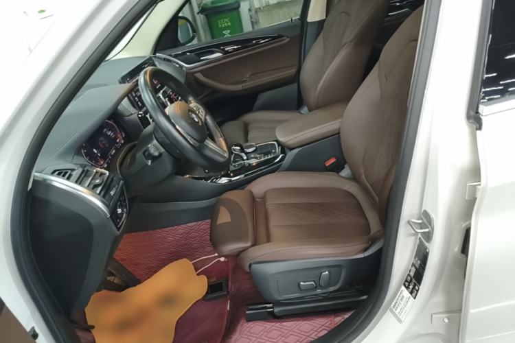 Used BMW X3 2023 xDrive25i M Sport Package Left Front Seat