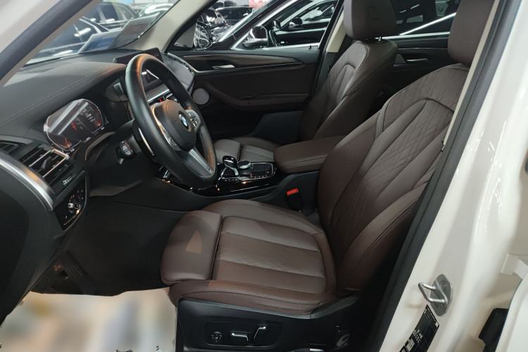 Used BMW X3 2023 Restyled xDrive30i Leading Edition M Night Sky Package Left Front Seat