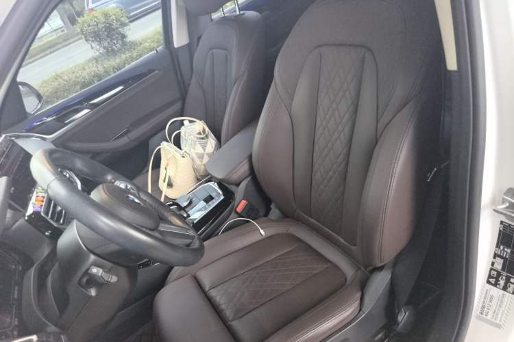Used BMW X3 2023 xDrive25i M Sport Package Left Front Seat