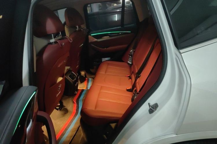 Used BMW X3 2023 xDrive25i M Sport Package Left Rear Seat