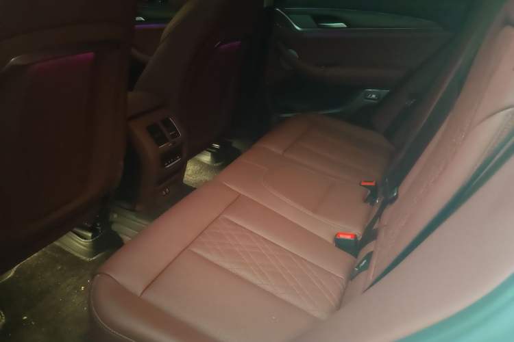 Used BMW X3 2023 xDrive30i Leading Model M Night Edition Package Left Rear Seat