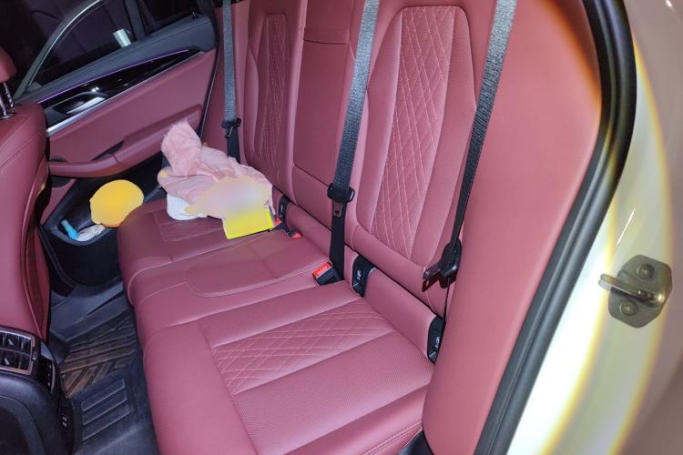 Used BMW X3 2023 xDrive25i M Sport Package Left Rear Seat