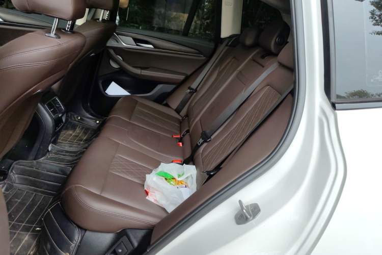 Used BMW X3 2023 xDrive30i Leading Model M Night Edition Package Left Rear Seat