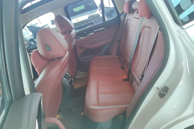 Used BMW X3 2023 xDrive25i M Sport Package Left Rear Seat