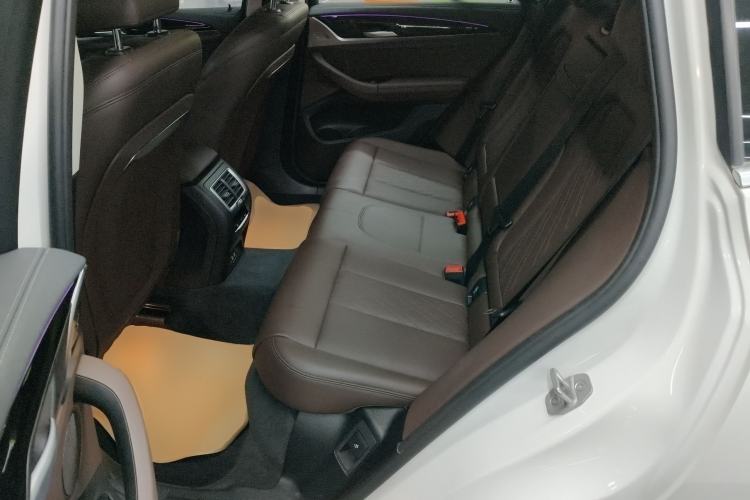 Used BMW X3 2023 xDrive25i M Sport Package Left Rear Seat
