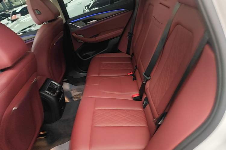 Used BMW X3 2023 Restyled xDrive30i Leading Edition M Night Sky Package Left Rear Seat