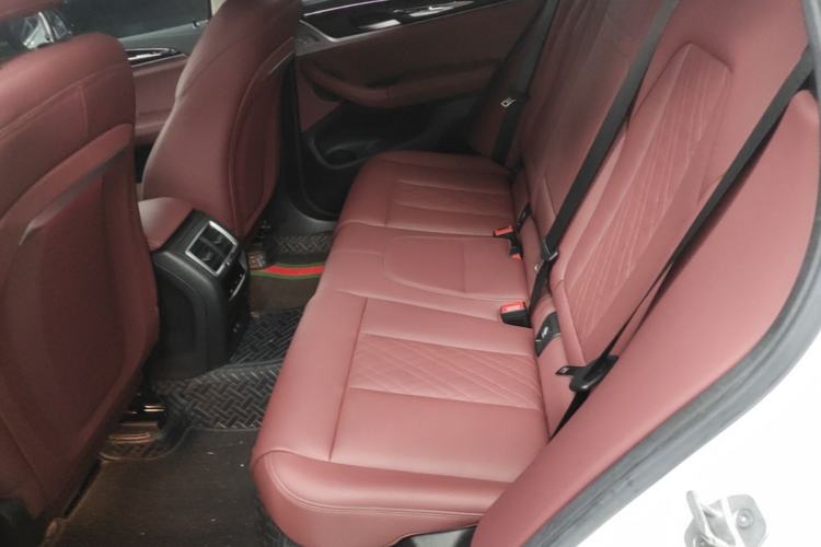 Used BMW X3 2023 xDrive25i M Sport Package Left Rear Seat
