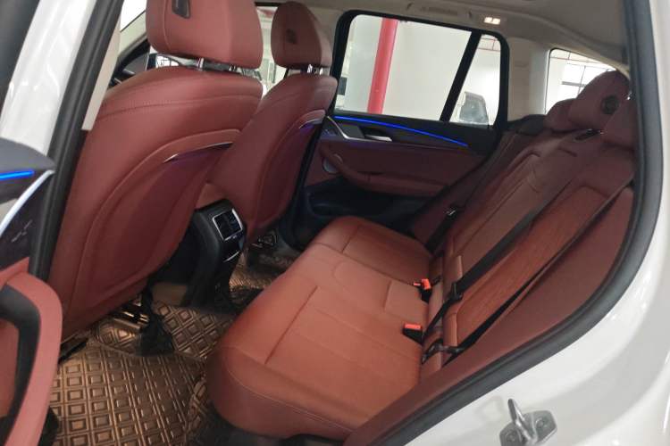 Used BMW X3 2023 Restyled xDrive30i Leading Edition M Night Sky Package Left Rear Seat