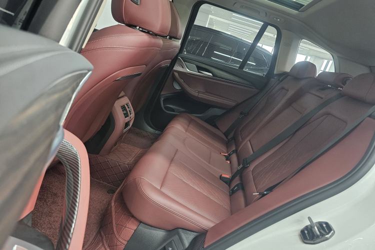 Used BMW X3 2023 Restyled xDrive30i Leading Edition M Night Sky Package Left Rear Seat