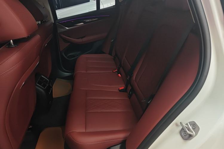 Used BMW X3 2023 xDrive25i M Sport Package Left Rear Seat