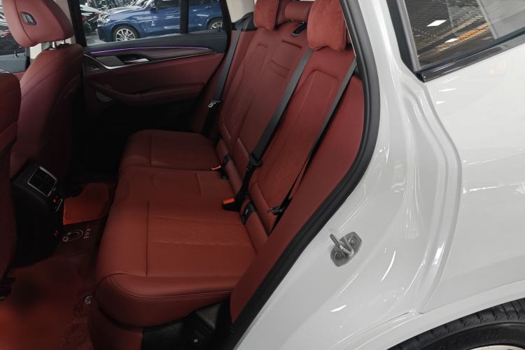 Used BMW X3 2023 Restyled xDrive30i Leading Edition M Night Sky Package Left Rear Seat