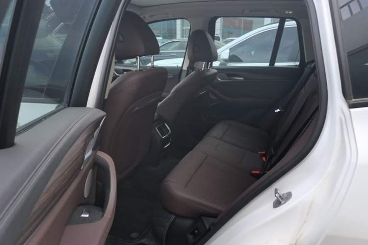 Used BMW X3 2023 xDrive30i Leading Model M Night Edition Package Left Rear Seat