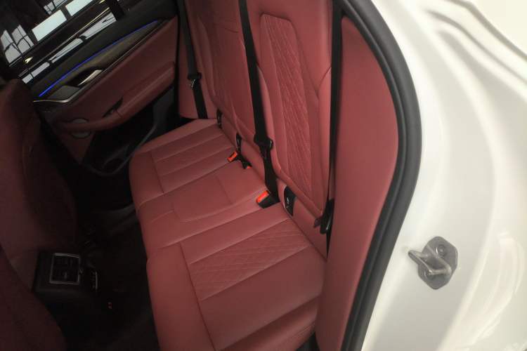 Used BMW X3 2023 Restyled xDrive30i Leading Edition M Night Sky Package Left Rear Seat