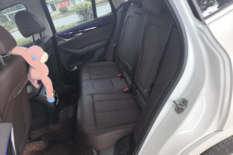 Used BMW X3 2023 xDrive25i M Sport Package Left Rear Seat