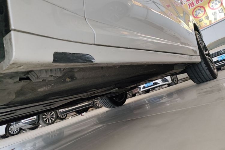 Used BMW X3 2023 Restyled xDrive30i Leading Edition M Night Sky Package Left Side Sill
