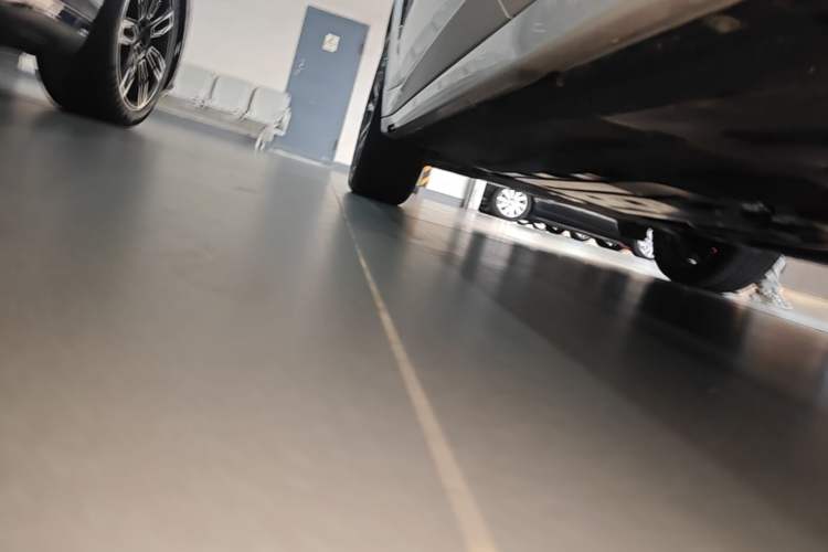 Used BMW X3 2023 Restyled xDrive30i Leading Edition M Night Sky Package Left Side Sill