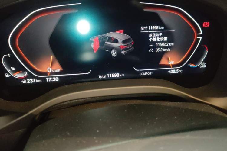 Used BMW X3 2023 Restyled xDrive30i Leading Edition M Night Sky Package Odometer Close Up