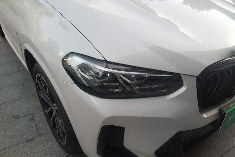 Used BMW X3 2023 Restyled xDrive30i Leading Edition M Night Sky Package Right Front Headlight
