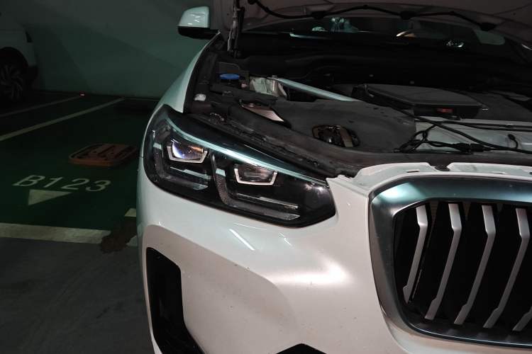 Used BMW X3 2023 xDrive25i M Sport Package Right Front Headlight