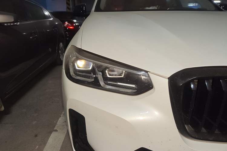 Used BMW X3 2023 xDrive30i Luxury Edition M Night Sky Package Right Front Headlight